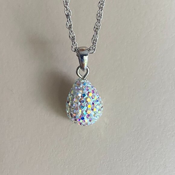 NWT FAC Sparkling Crystal Teardrop Pendant Necklace - Picture 3 of 6